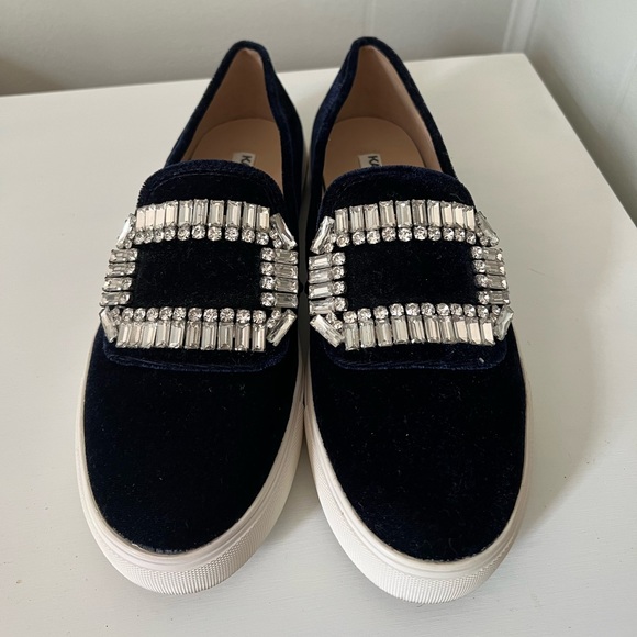 🇺🇸 Karl Lagerfeld Embellished Navy Loafers marked 7.5 - Picture 2 of 3